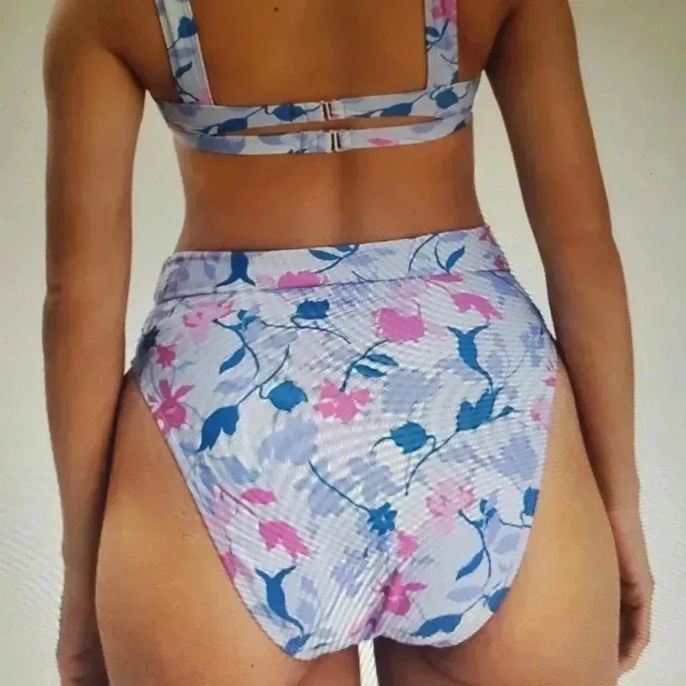 SPLENDID 2 PIECE - Picture 2 of 2